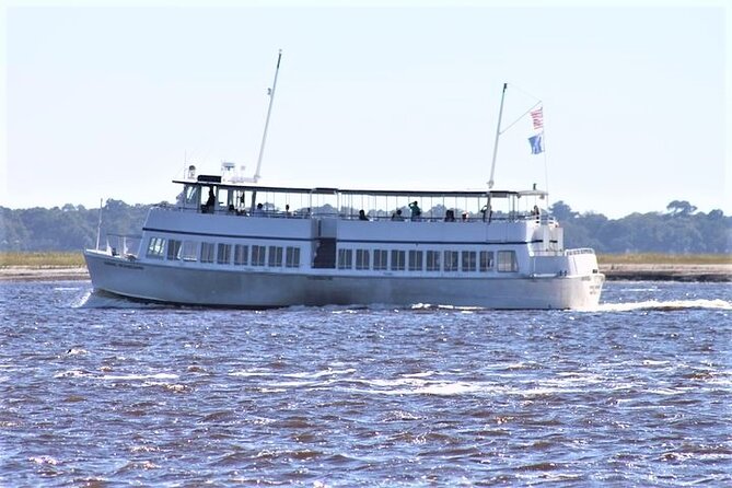 1.5-Hour Charleston Harbor Cruise with Live Narration - Why Charleston Harbor is the right classroom