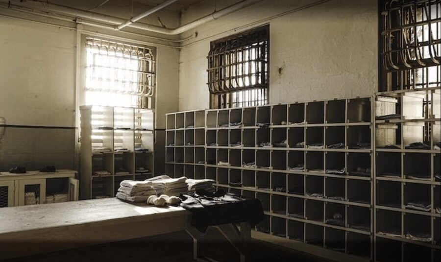 Alcatraz Island Prison Tour & Bay Cruise Combined Package - Weather, seating, and what can limit the cruise
