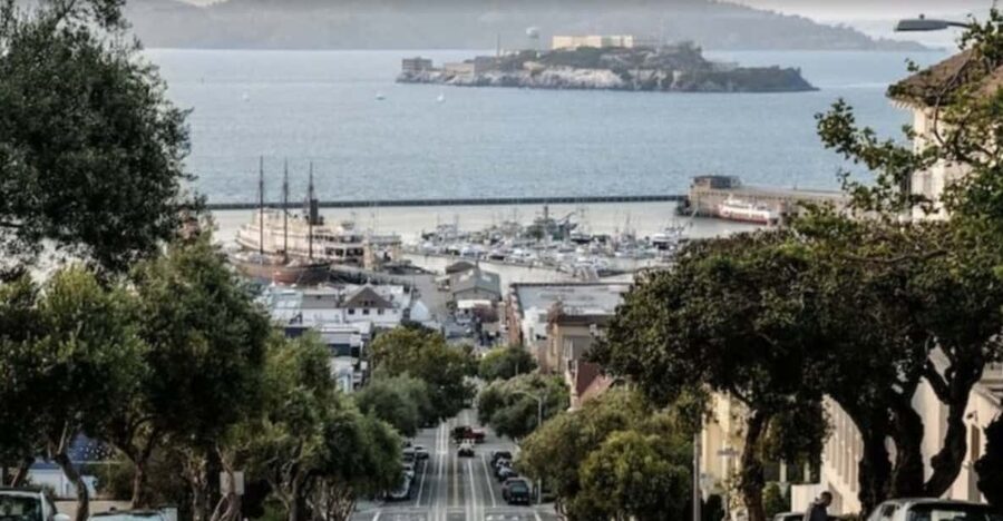 Alcatraz Island Prison Tour & Bay Cruise Combined Package - Getting from 571 Post Street to Pier 33