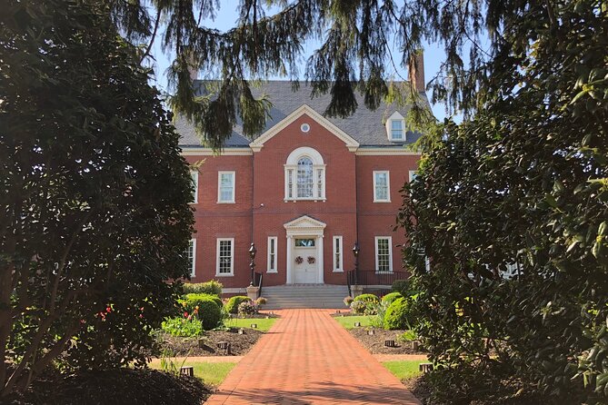 Annapolis Historic Walking Tour at Harbor and Naval Academy - Michael’s guide style and tour flexibility