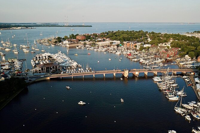 Annapolis Historic Walking Tour at Harbor and Naval Academy - Starting at Ego Alley and the Annapolis waterfront