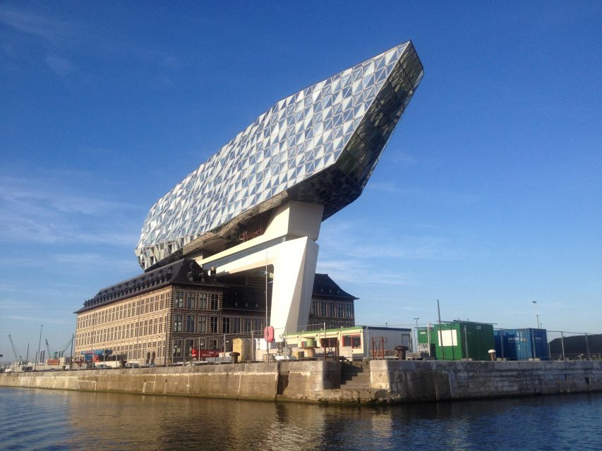 Antwerp: Private Old Harbour Boat Tour Incl. Drinks & Snacks - Who will enjoy this Antwerp harbour cruise