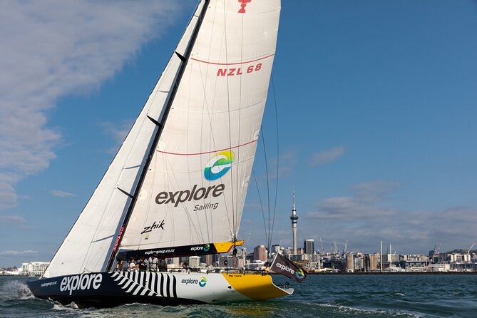 Auckland Harbour Sailing Experience - How comfortable is an 18-person yacht?