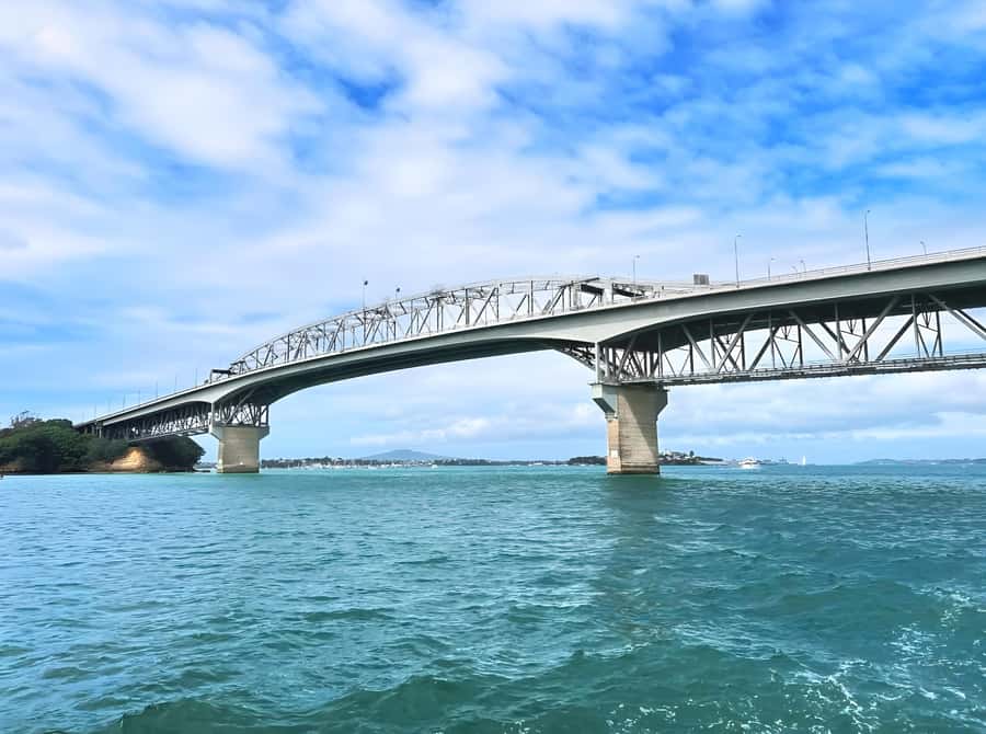 Auckland: Scenic Harbour Cruise with Live Commentary - Auckland’s Harbour Is the Main Attraction