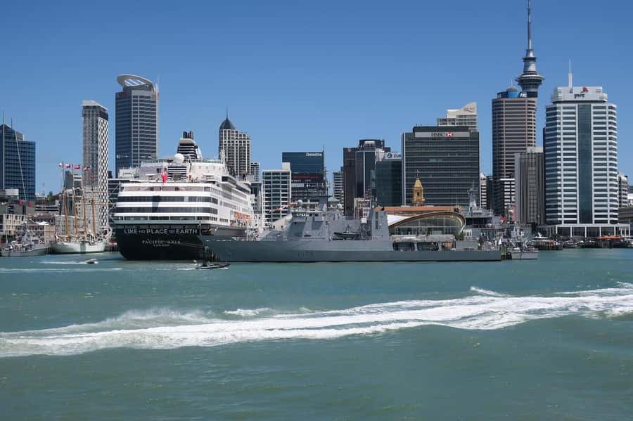 Auckland: Scenic Harbour Cruise with Live Commentary - Finding the Red Boats at Westhaven