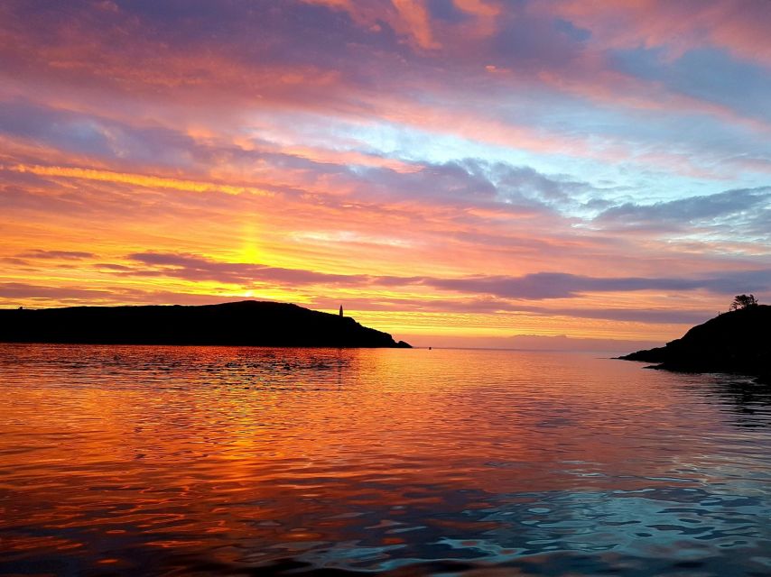 Baltimore Harbor: Sunset Cruise to Fastnet Rock Lighthouse - The open-water run toward Fastnet Lighthouse
