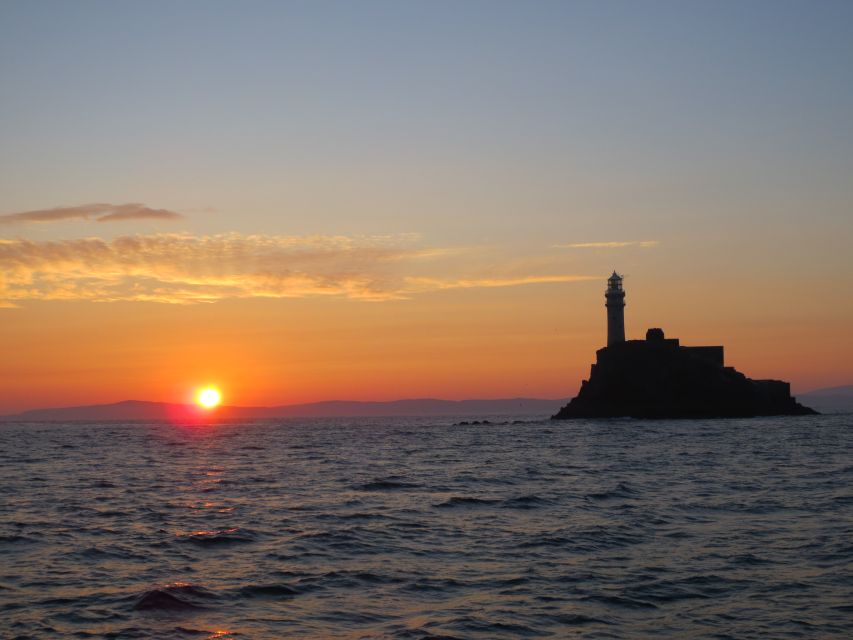Baltimore Harbor: Sunset Cruise to Fastnet Rock Lighthouse - Leaving Baltimore Harbor on the yellow Wave Chieftain