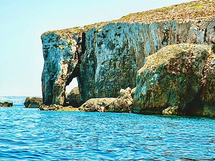 BBQ Bay Cruises: Elephant Rock, Blue Lagoon, Gozo & Comino - Captain Mário and the personal touch
