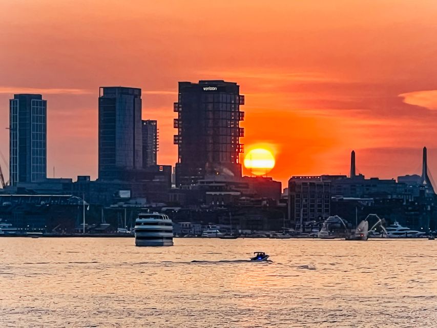 Boston: Boston Harbor Sunset Cruise - Who will get the most from this cruise?