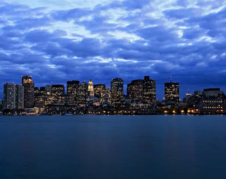 Boston Harbor: Full Moon Cruise with Champagne Option - Boston Harbor at full moon, what the cruise is really like