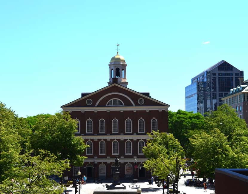 Boston: North End Walking Tour with Private Harbor Cruise - Boston’s Revolution story starts at the Old State House