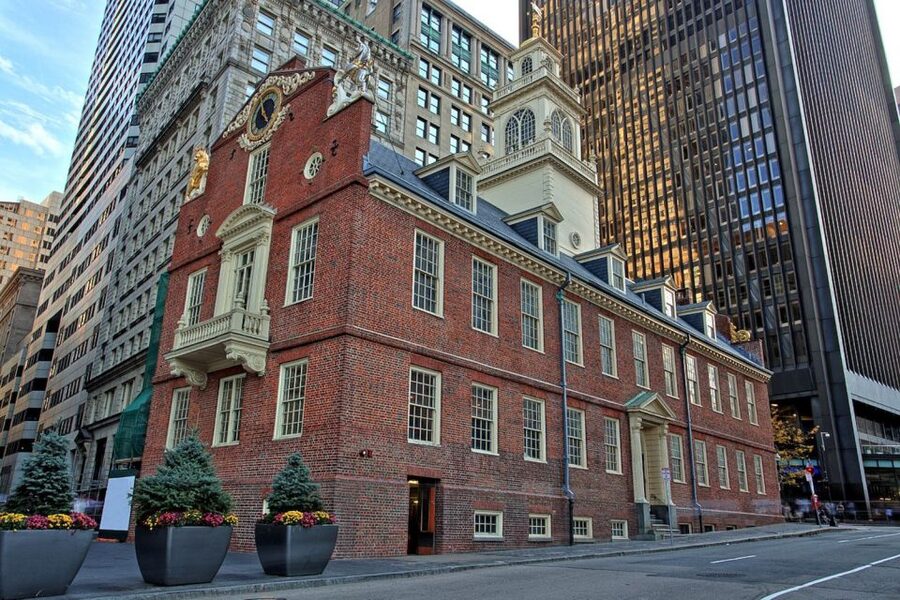 Boston Premium Night Tour with View Boston Observation Deck - Key points to know