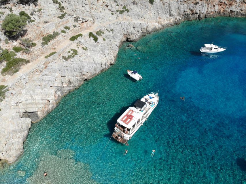 Chania: Menies Beach & Chironisia Bay Cruise with Snorkeling - Who will enjoy this cruise most?