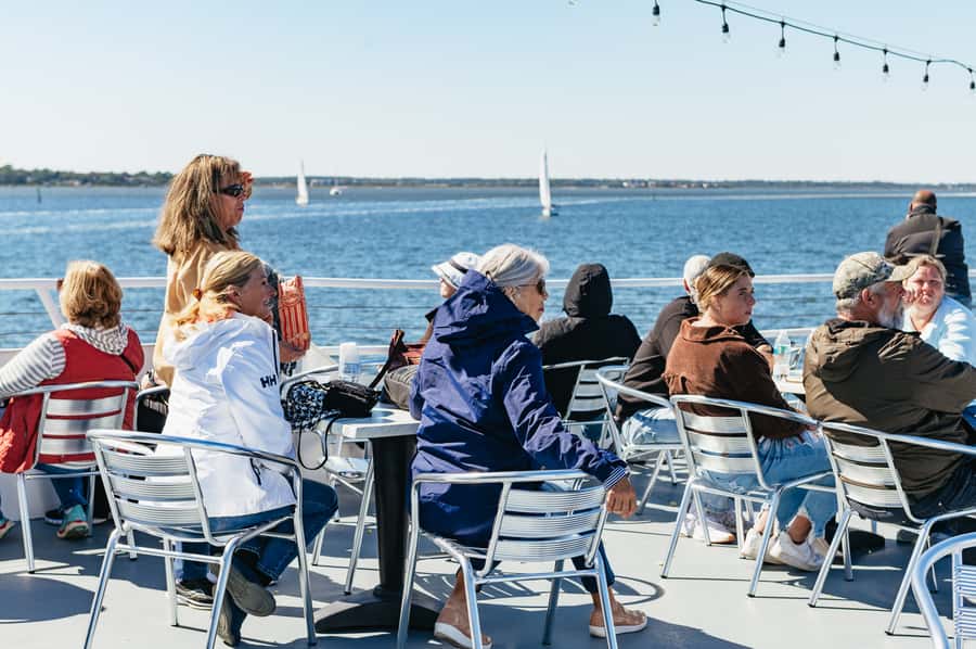 Charleston: Daytime or Sunset Historic Harbor Cruise - Seeing Charleston from the harbor