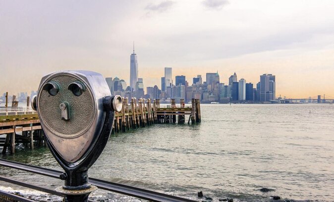Circle Line: 2hr - New York City Harbor Lights Cruise - Key points at a glance