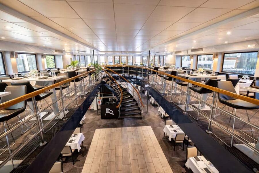 City Cruises Boston: Harbor Buffet Lunch or Dinner Cruise - Dessert and drinks need realistic expectations