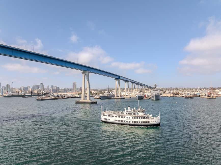City Cruises San Diego: Best of the Bay Scenic Harbor Tour - Hotel del Coronado and the Coronado Bay Bridge