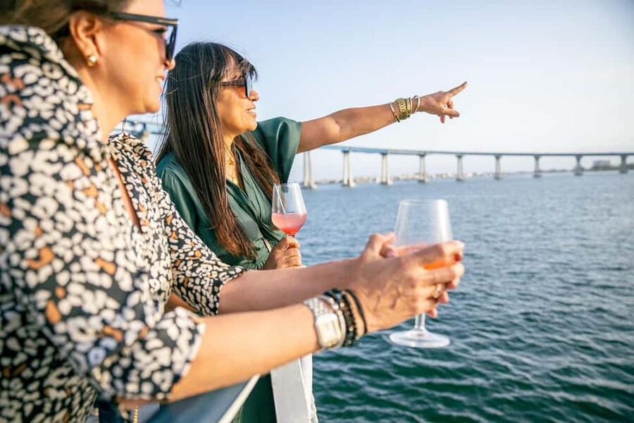 City Cruises San Diego: Best of the Bay Scenic Harbor Tour - Petco Park, Seaport Village and the USS Midway