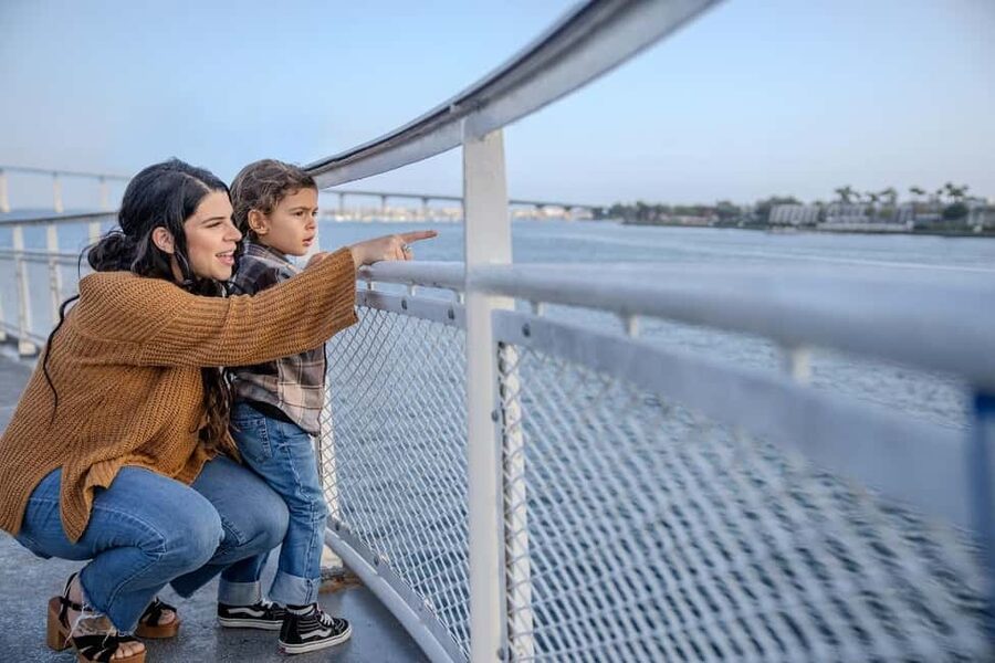 City Cruises San Diego: Best of the Bay Scenic Harbor Tour - Who will get the most from this harbor tour