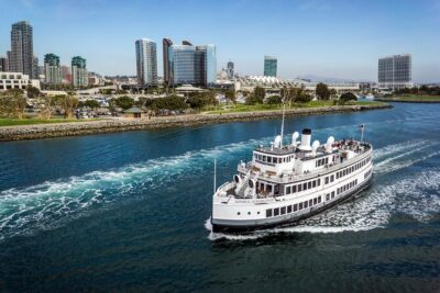 City Cruises San Diego: Scenic 90-Minute Narrated Harbor Tour