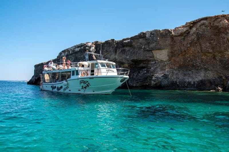 Comino Blue Lagoon & Crystal Lagoon - 3 Bay Cruise - Who will get the most from this cruise