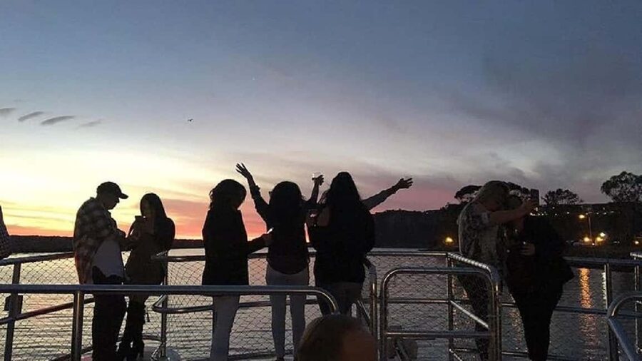 Dana Point: Evening Harbor Wine Cruise with snacks - Practical Rules Before You Board