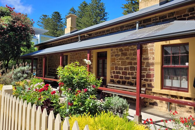 Discover Victor Harbor Walking Tour - How Caroline’s guiding style affects the experience