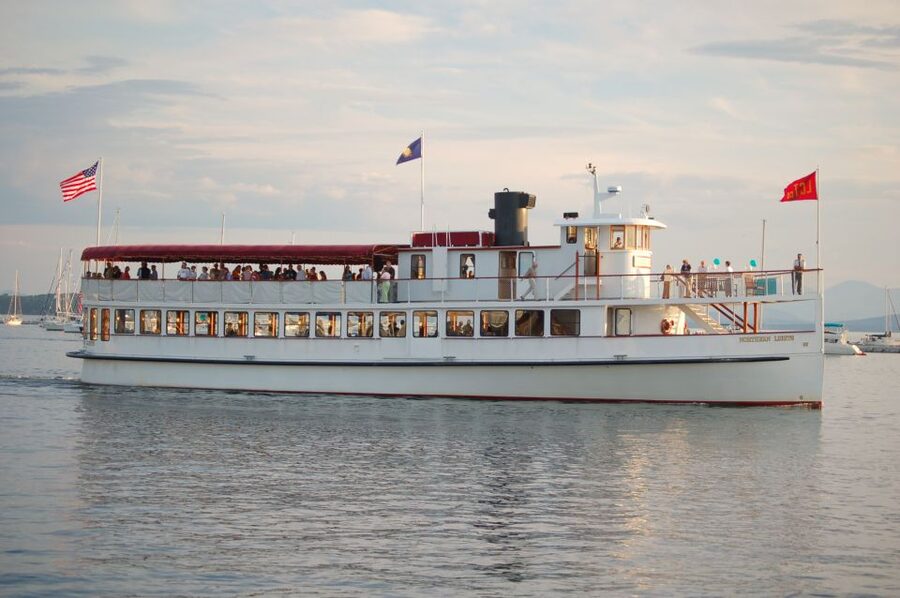 Downtown Boston Harbor Weekend Cruise with Brunch - Key points to know before you book