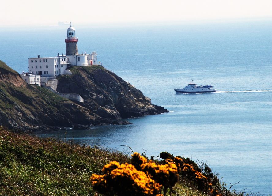 Dublin: Dublin Bay Cruise from Dun Laoghaire to Howth - The 60 to 70-minute crossing