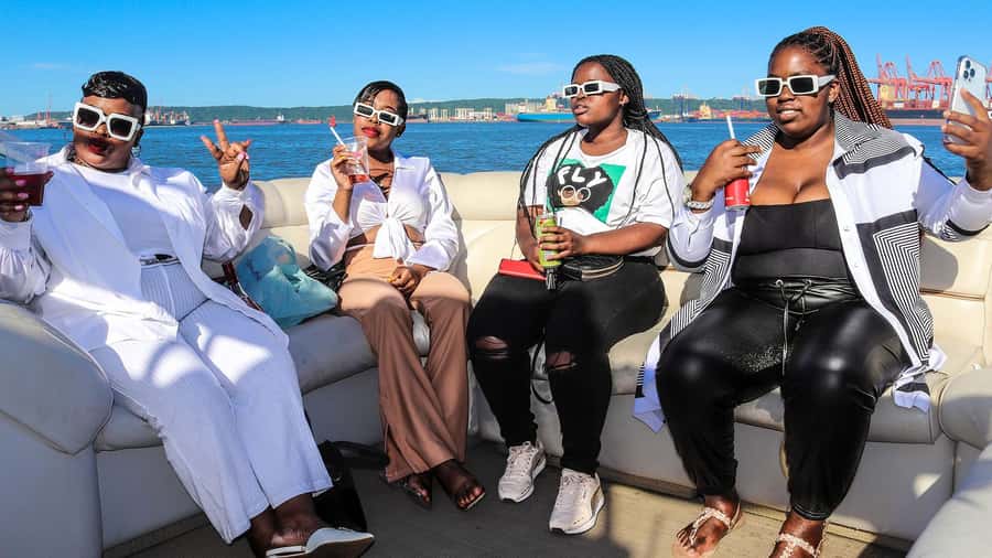 Durban: Pontoon Boat Harbor Cruise - Watching for birds, fish, and dolphins