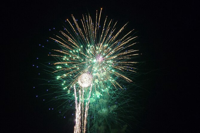 Fireworks Cruise in Destin Harbor aboard the hydrojet - Weather and schedule risks