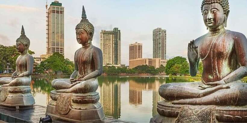 Full Day Custom Colombo City Tour from Colombo Harbor - Pettah Market at street level