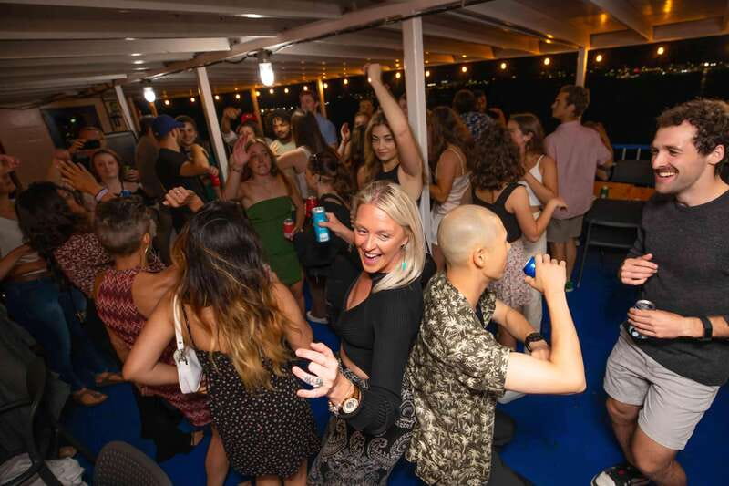 Halifax: Party Cruise on the Harbour Queen - Key points to know