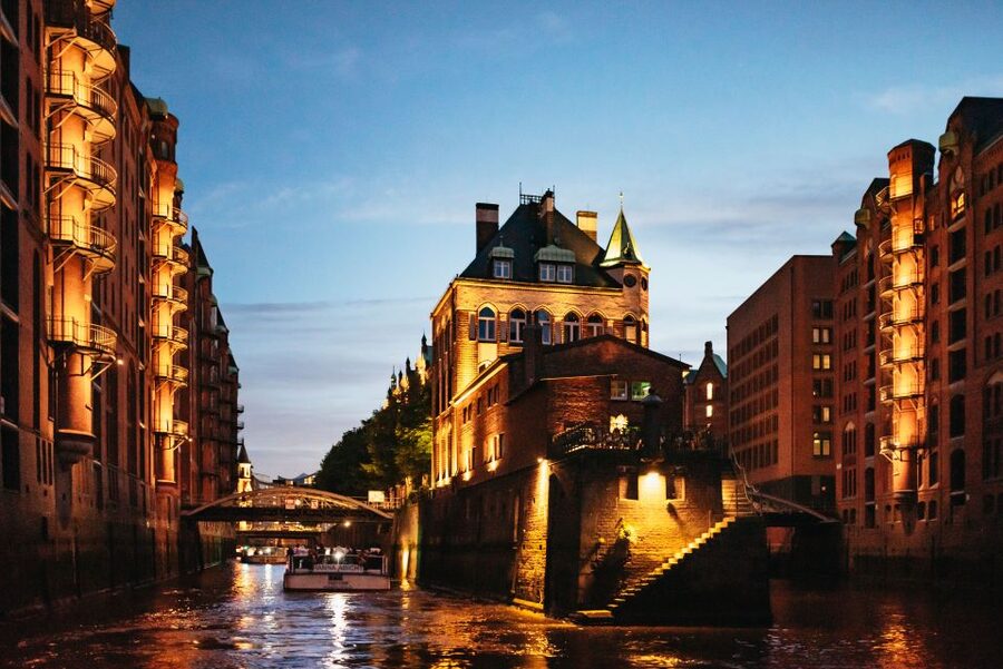Hamburg: 1-Hour Evening Harbor Lights Cruise - Speicherstadt, if the water level cooperates