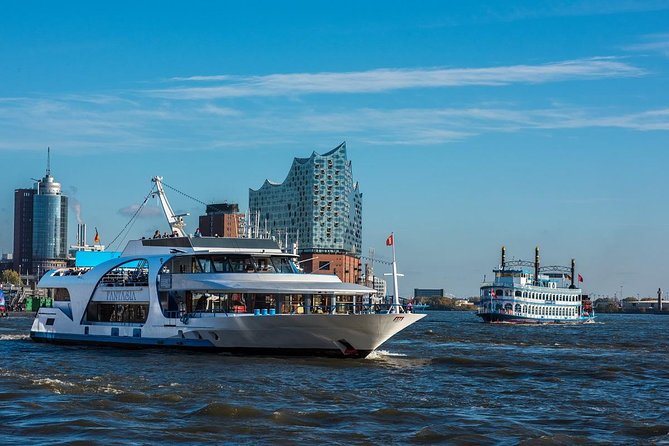 Hamburg: 1-hour harbor tour - Hamburg’s harbor makes sense from the water