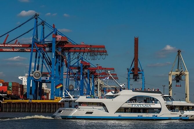 Hamburg 2-hour harbor tour on the beautiful Elbe - The Alter Elbtunnel and Its 426.5-Meter Passage