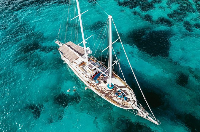 Hera 3 Bay Cruise including the Blue Lagoon - A third Maltese bay rounds out the route