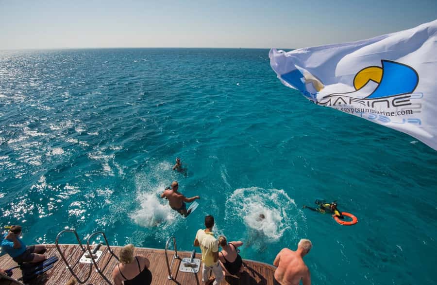 Hurghada: Luxury Orange Bay Cruise with Lunch and Pickup - Key points to know before you book