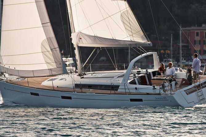 JFarwell Adventure Yacht Sailing in the Halifax Harbour - Georges Island and the harbour view