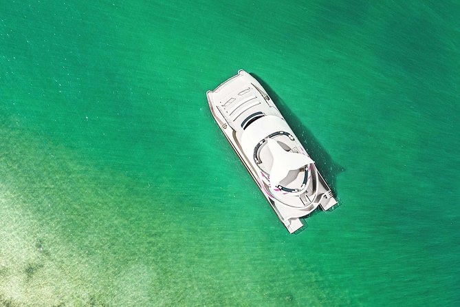 Journey Beyond Cruise Sydney all-inclusive Harbour Lunch Cruise - A seated meal with Hunter Valley beef and seafood