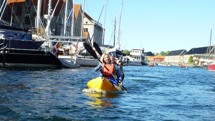 Kayak Tour in Copenhagen Harbor - June, July and August - Gammel Strand and Christiansborg Palace
