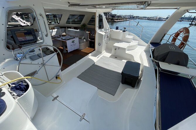 Luxury Catamaran Private Tour Baltimore Harbor - A historic monument and the chance for sunset