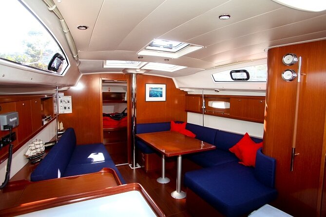 Luxury Sailing Cruise on Sydney Harbour with Lunch - Setting Out from Darling Harbour at 10:00 a.m.