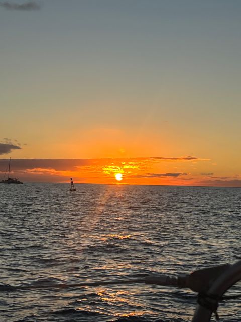 Maalaea Harbor: Sunset Sail on a Charming Hawaiin Catamaran - What the small boat means for comfort