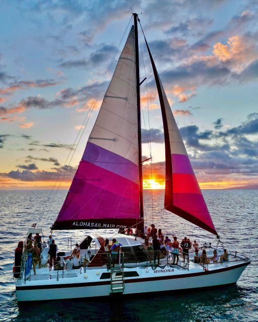 Maalaea Harbor: Sunset Sail on a Charming Hawaiin Catamaran - The crew and the feeling aboard