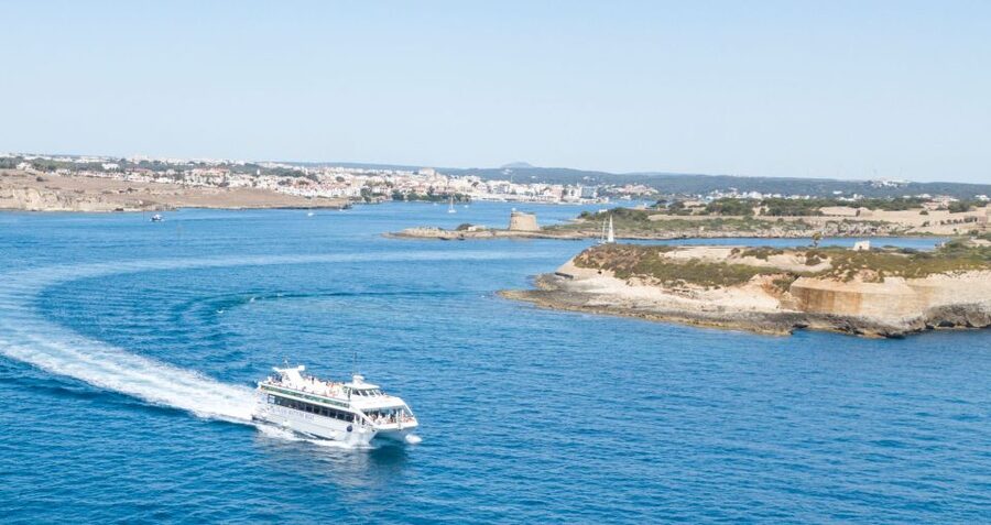 Mahon: Harbor Boat Tour with Underwater Viewing & Commentary - Key points to know before you go