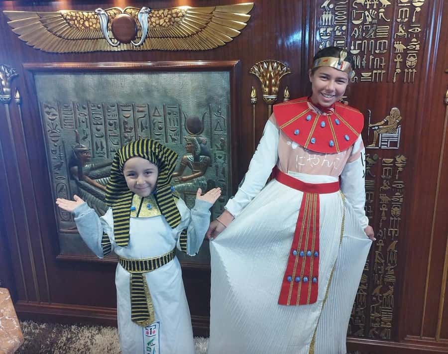 Marsa Alam: Nefertari Sunset Turtle Bay Cruise with Dinner - Marina time and the shopping issue