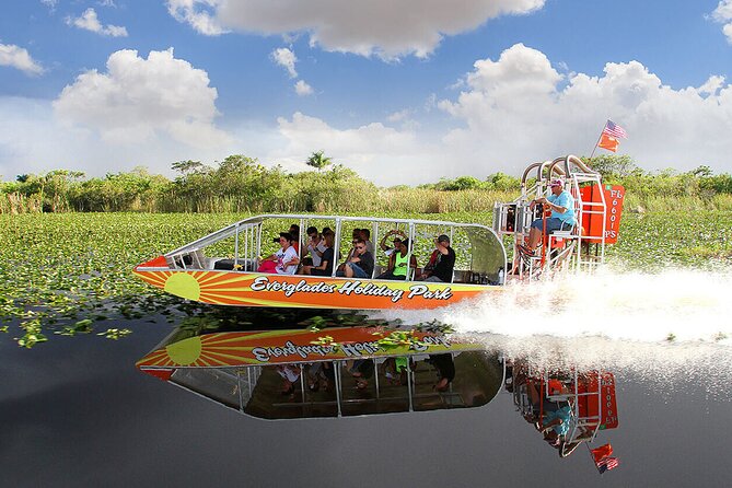 Miami and Everglades Adventure: Airboat & Bay Cruise Combo - The ride to Everglades Holiday Park