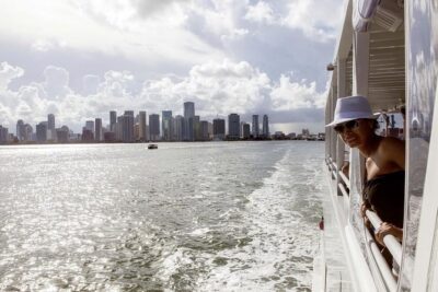 Miami and Everglades Adventure: Airboat & Bay Cruise Combo