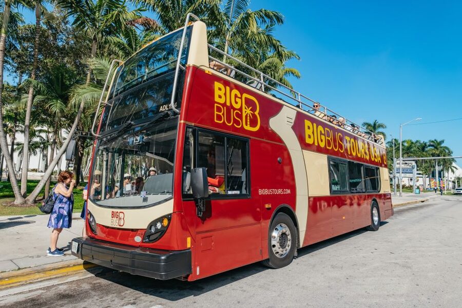 Miami: Half-Day Open-Top Bus Tour Plus Biscayne Bay Cruise - The two-hour panoramic bus circuit